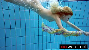 amateur-blonde-mermaid.jpg