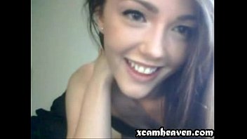 xcamheaven-free-show-squirting-girl-on-webcam.jpg